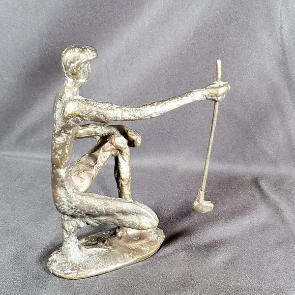 Bronze Golfer Sculptures Set of 2 - Picture 4 of 4